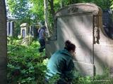 Grnpflege auf dem Jdischen Friedhof Grlitz